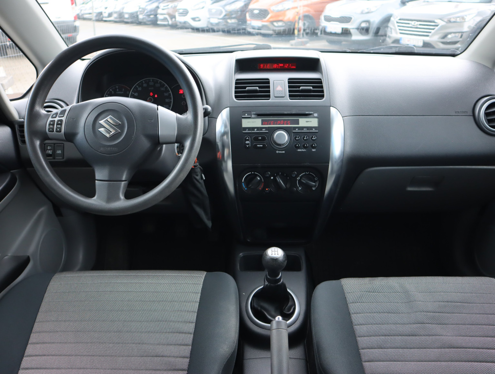 Suzuki SX4