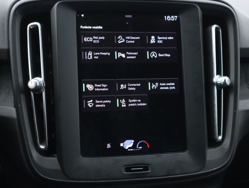 Volvo XC40, 2019