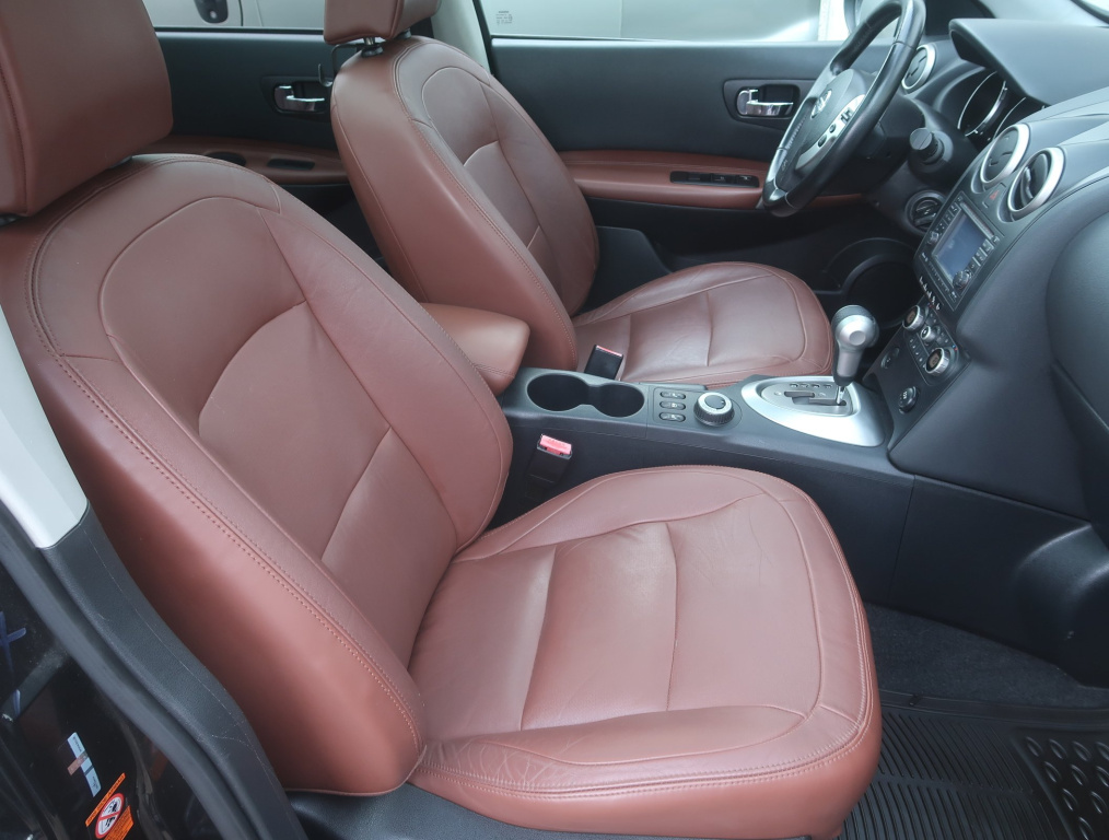 Nissan Qashqai+2