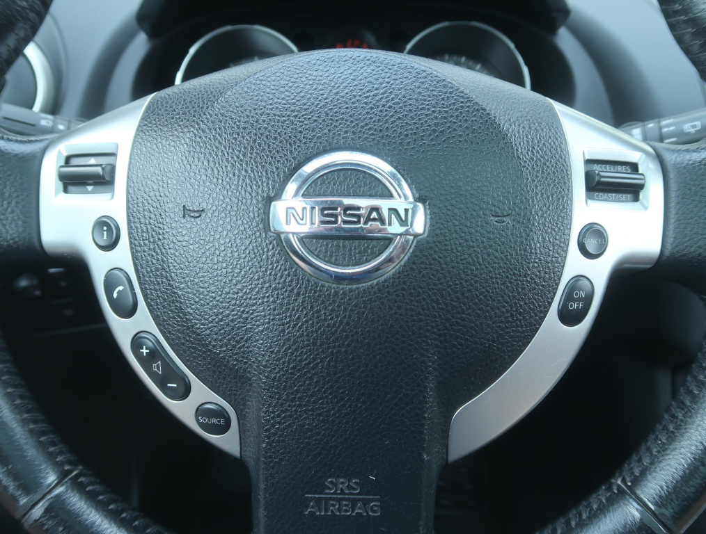 Nissan Qashqai+2