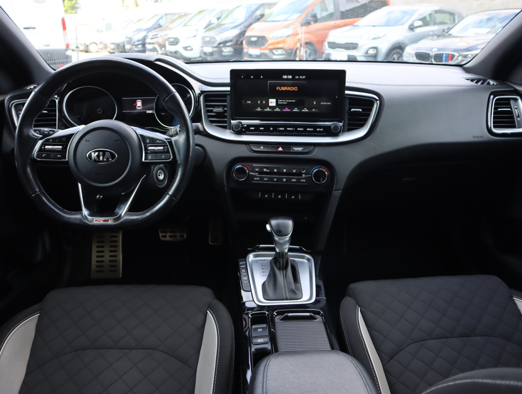 Kia ProCeed