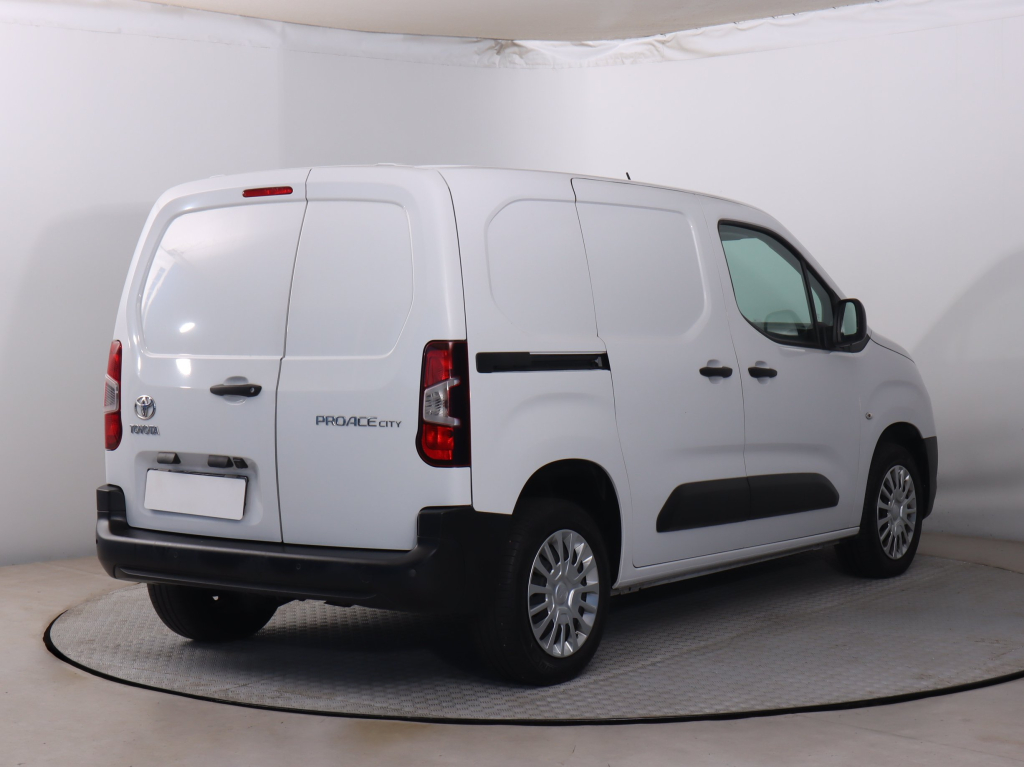 Toyota ProAce City