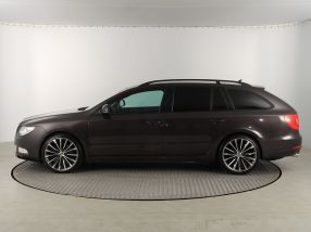 Skoda Superb - 2011