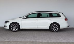 Volkswagen Passat - 2015