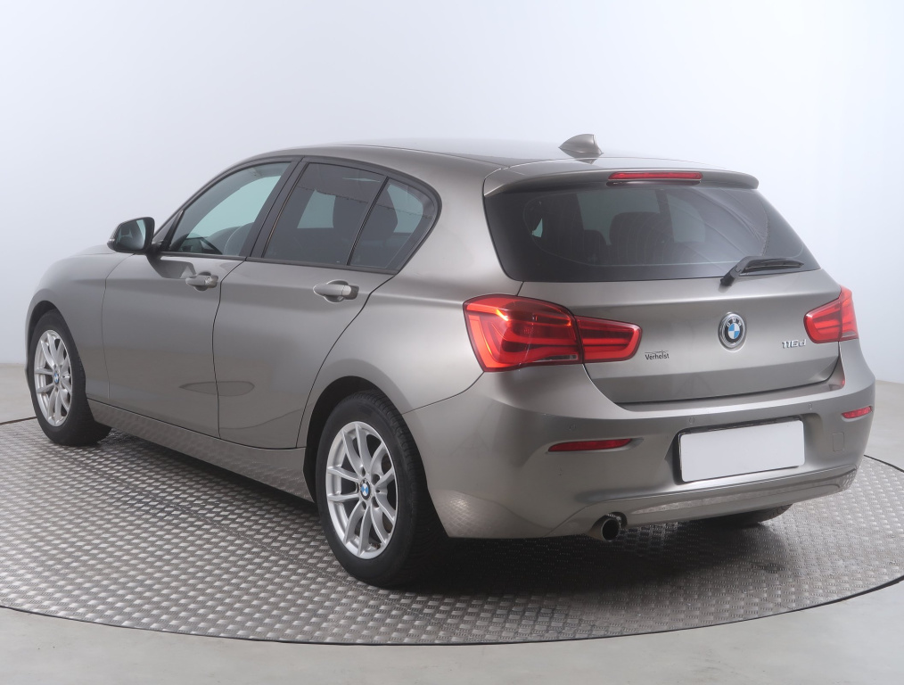 BMW 1