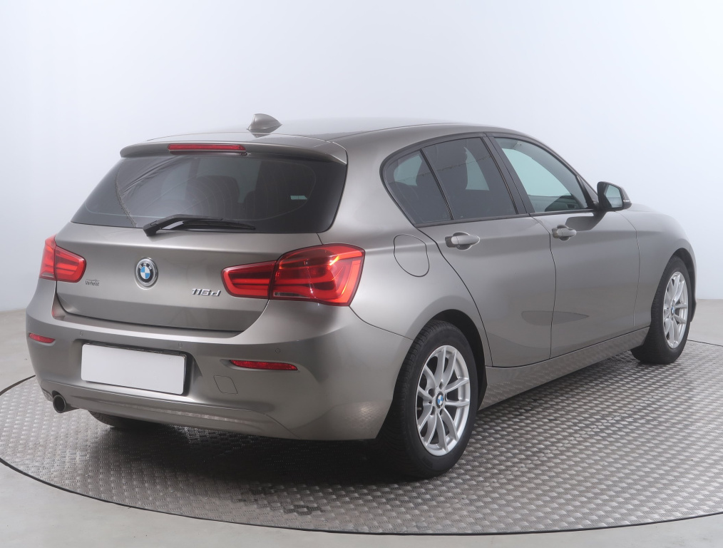 BMW 1