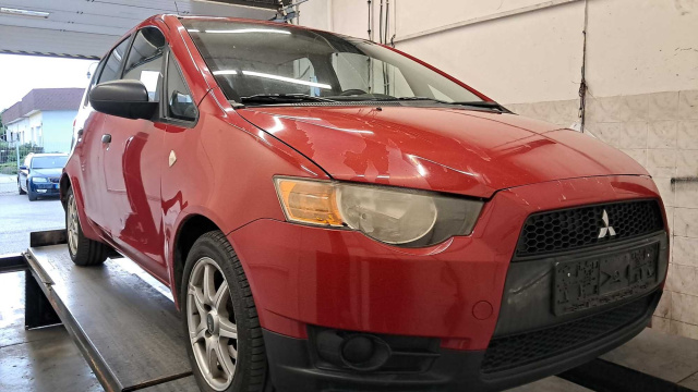 Mitsubishi Colt 2009