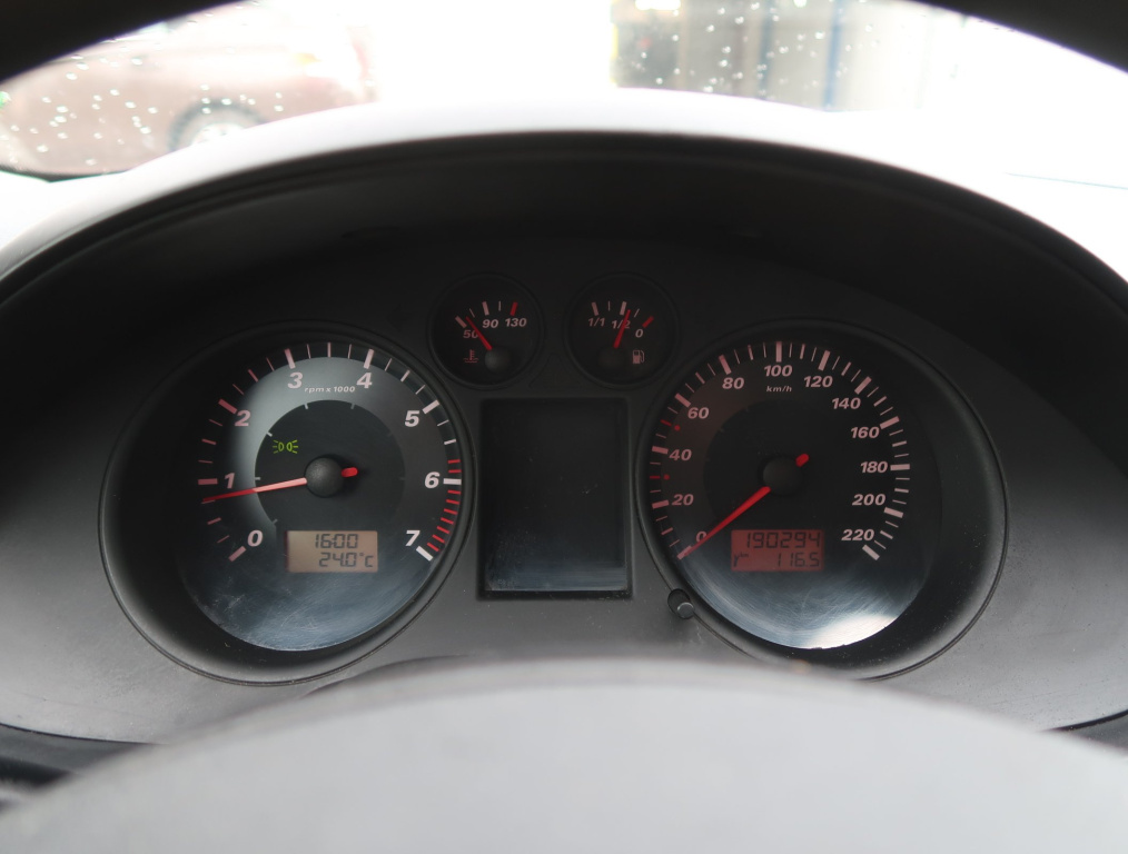 Seat Cordoba
