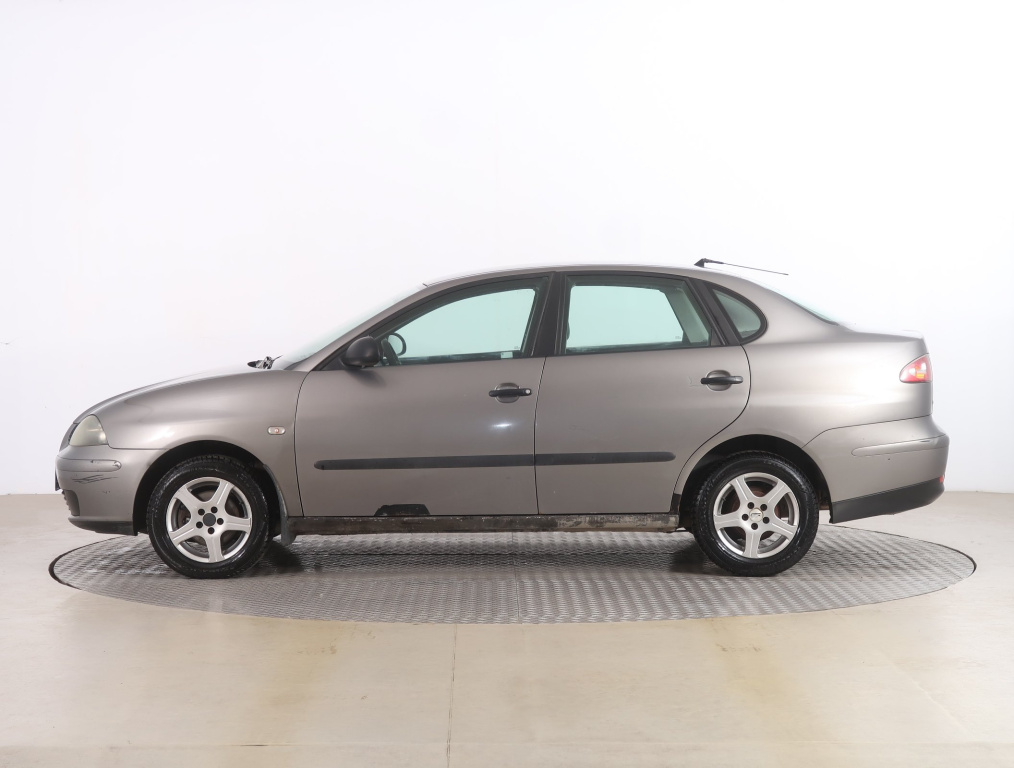 Seat Cordoba