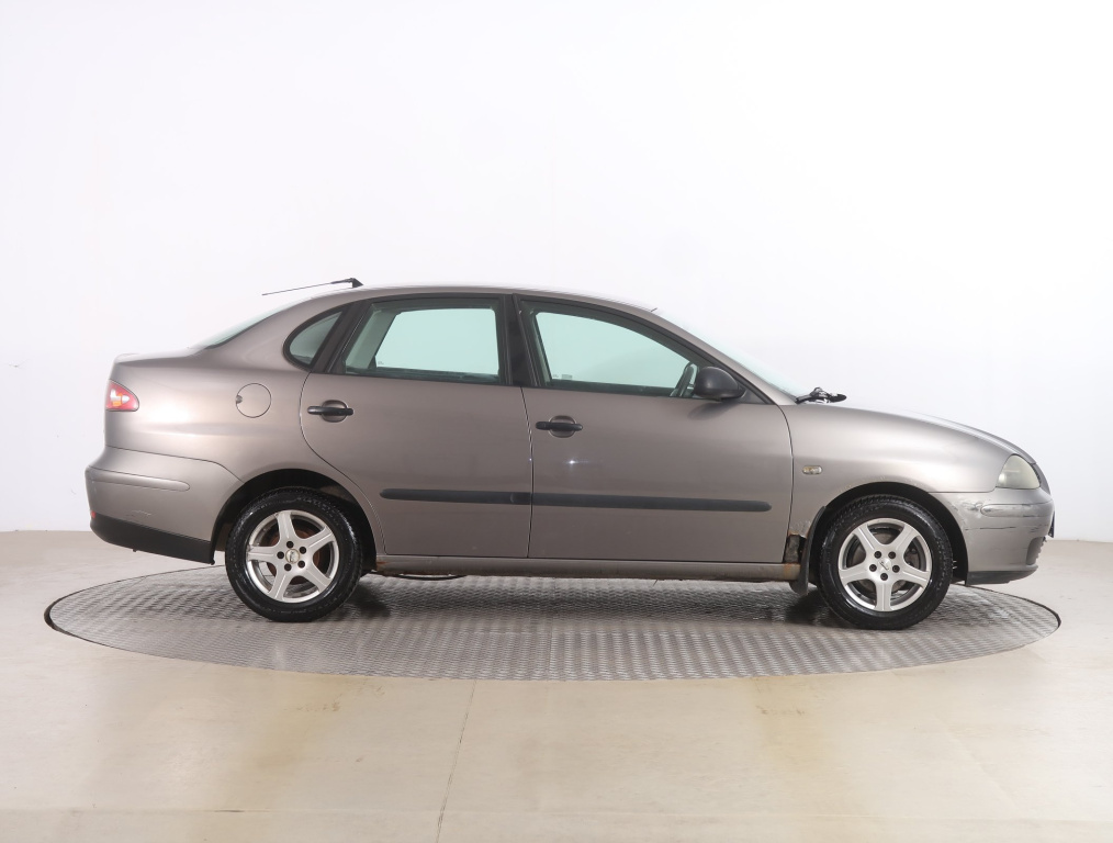 Seat Cordoba