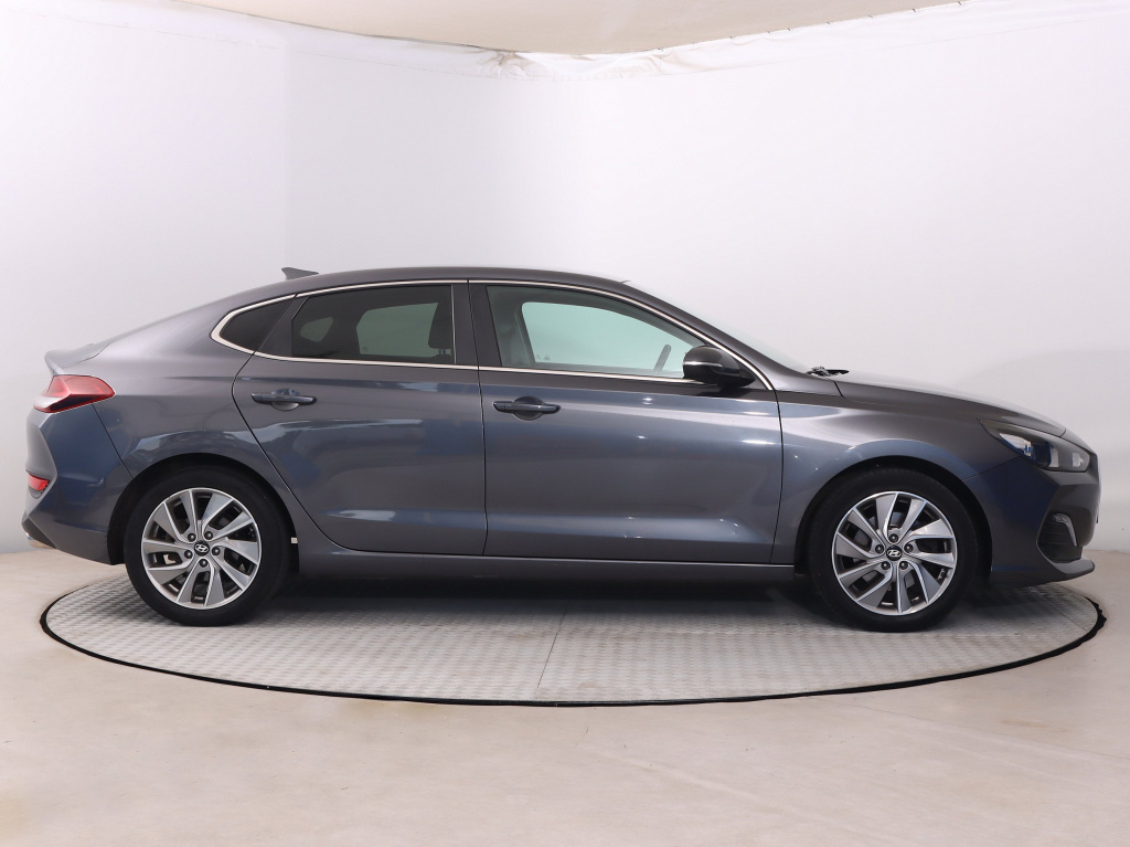 Hyundai i30 Fastback
