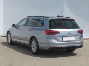 Volkswagen Passat - 2020