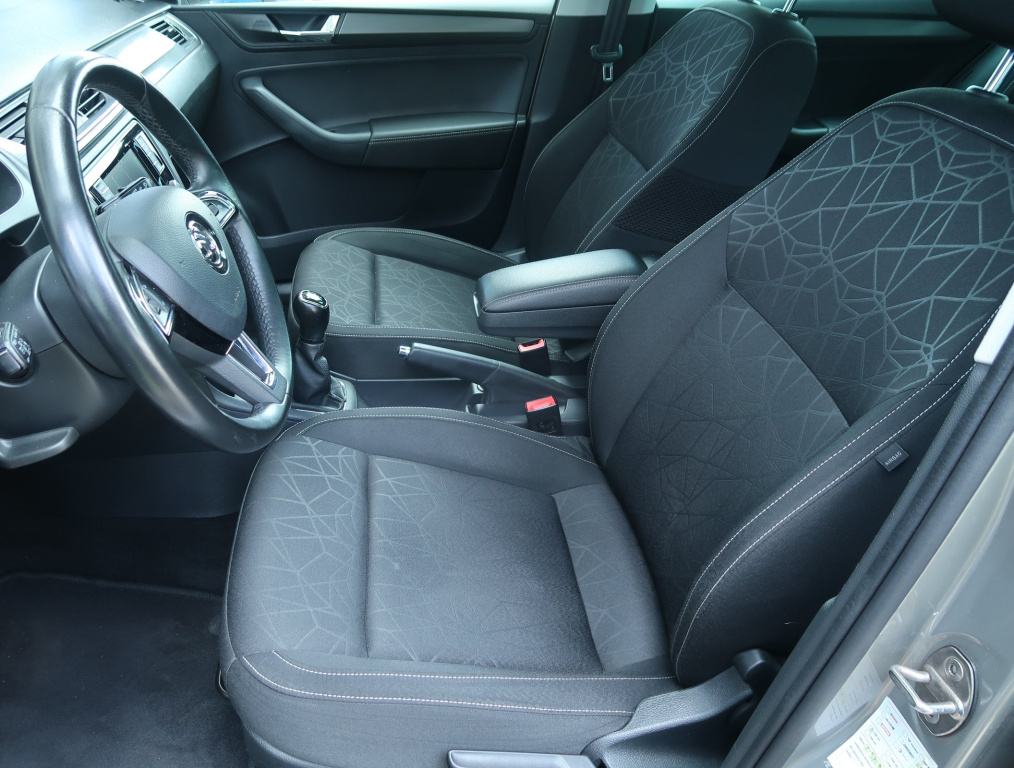 Škoda Rapid Spaceback