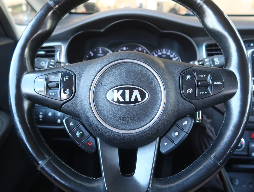 Kia Carens