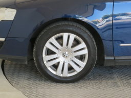 Volkswagen Passat 2005