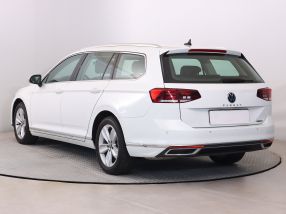 Volkswagen Passat - 2020