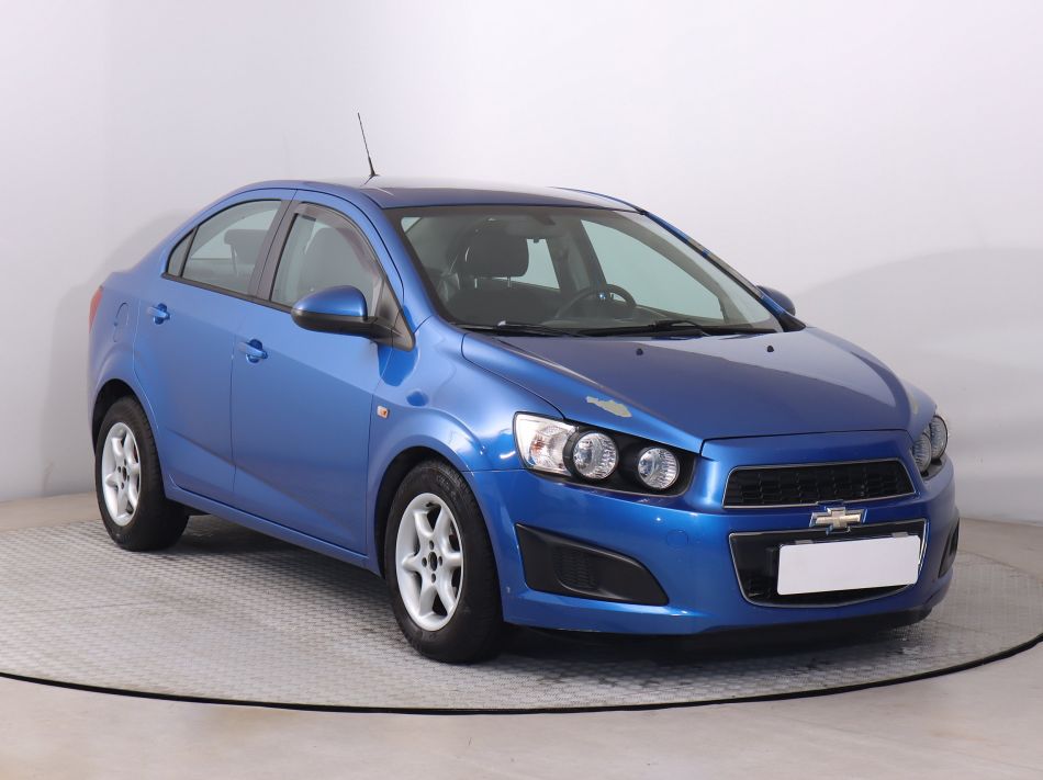Chevrolet Aveo - 2012