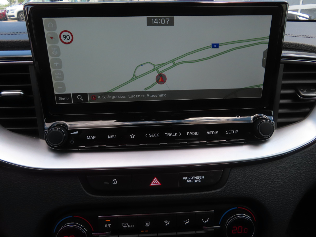 Kia XCeed