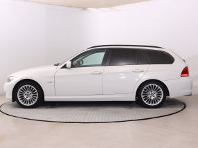 BMW 3 - 2011