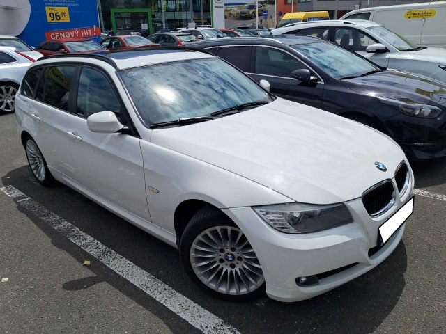 BMW 3 2011