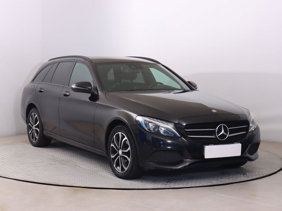 Mercedes-Benz C - 2016