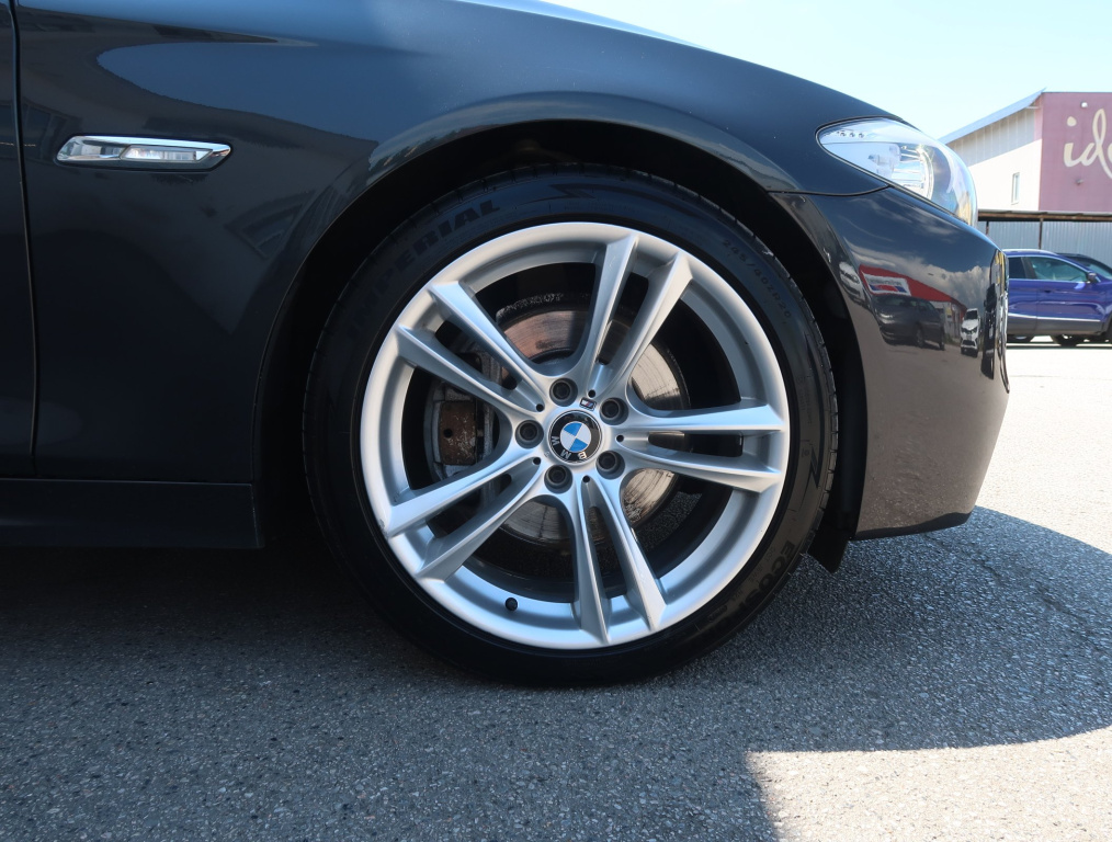 BMW 5