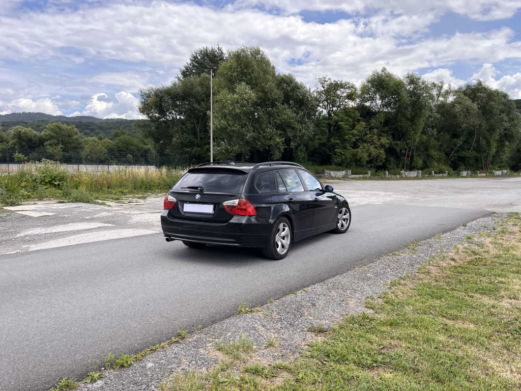 BMW 3