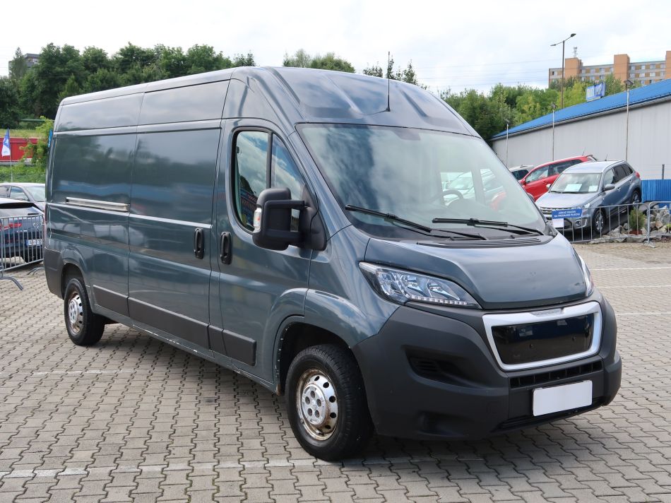 Peugeot Boxer - 2020