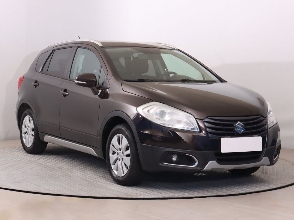 Suzuki SX4 S-Cross - 2014