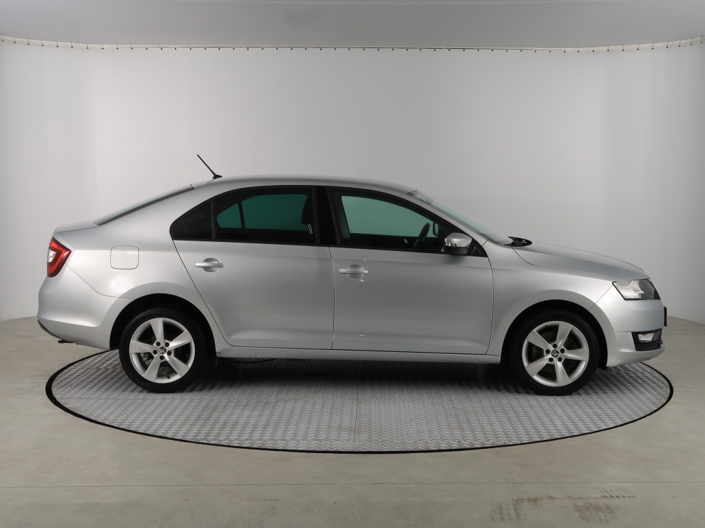 Škoda Rapid