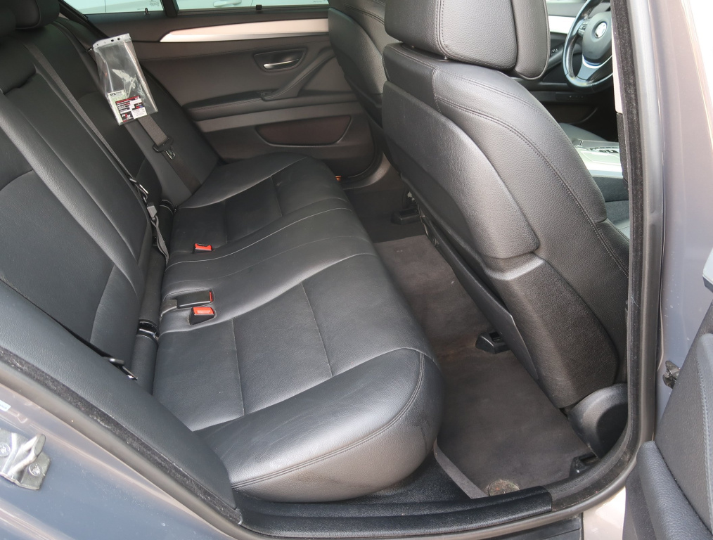 BMW 5