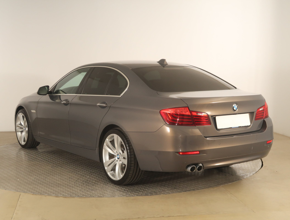 BMW 5