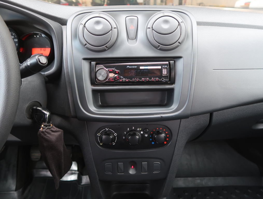 Dacia Logan