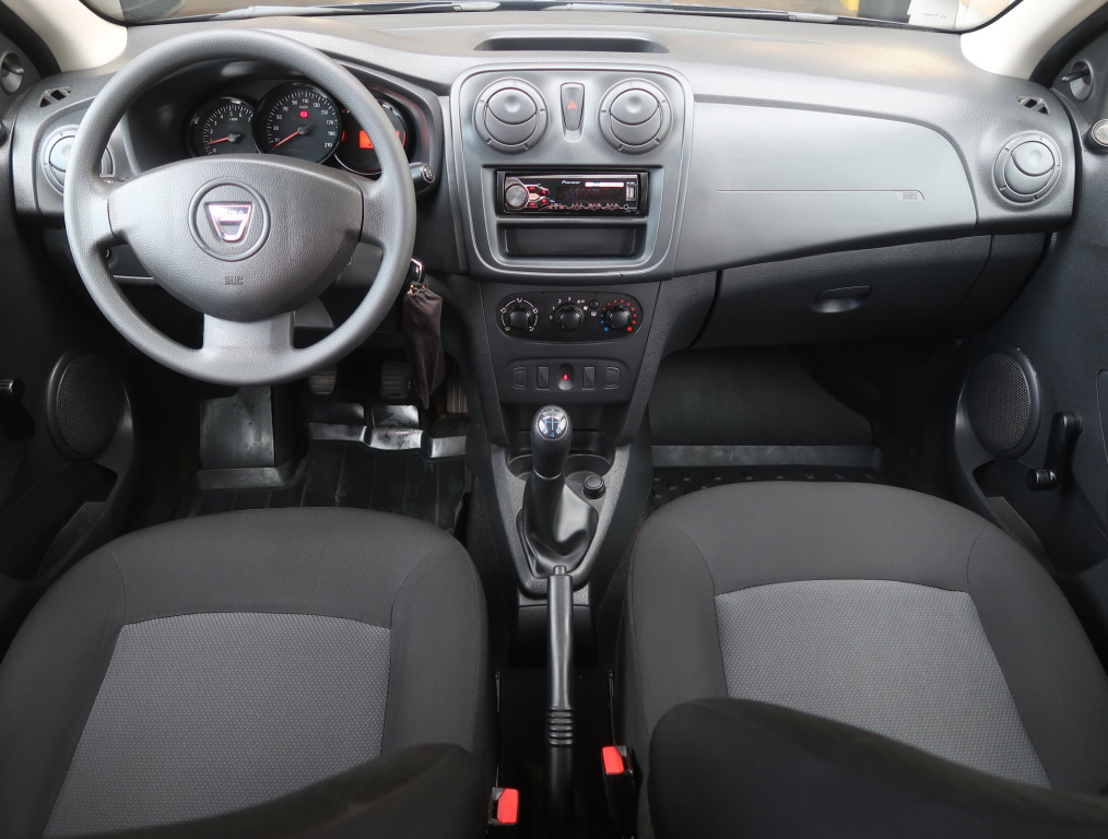 Dacia Logan