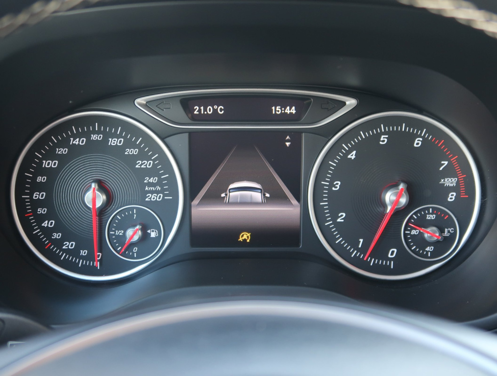 Mercedes-Benz B