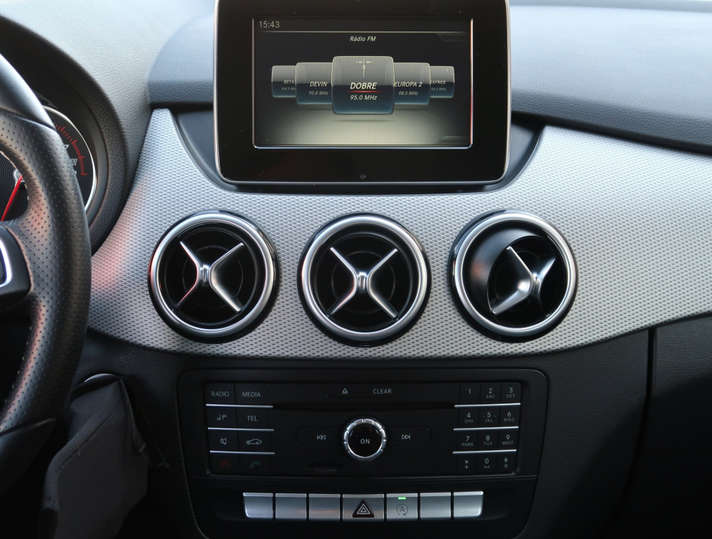 Mercedes-Benz B