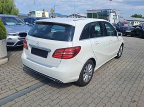 Mercedes-Benz B - 2016