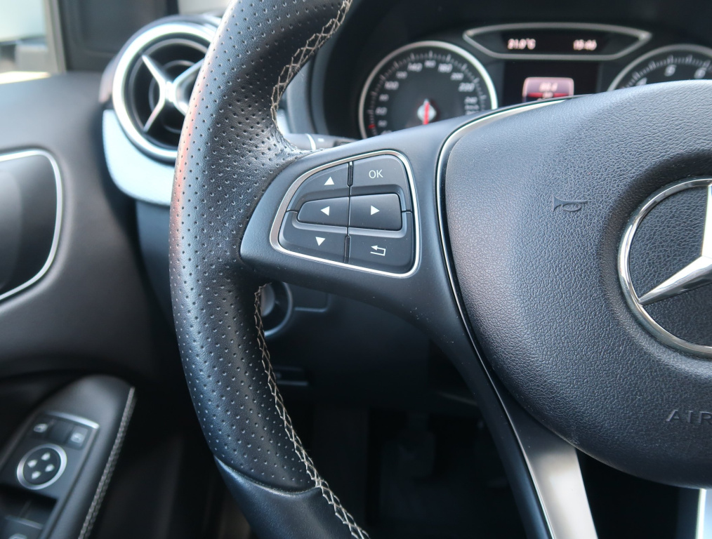 Mercedes-Benz B