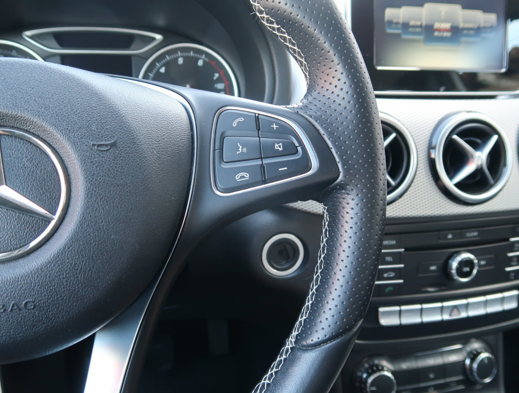 Mercedes-Benz B