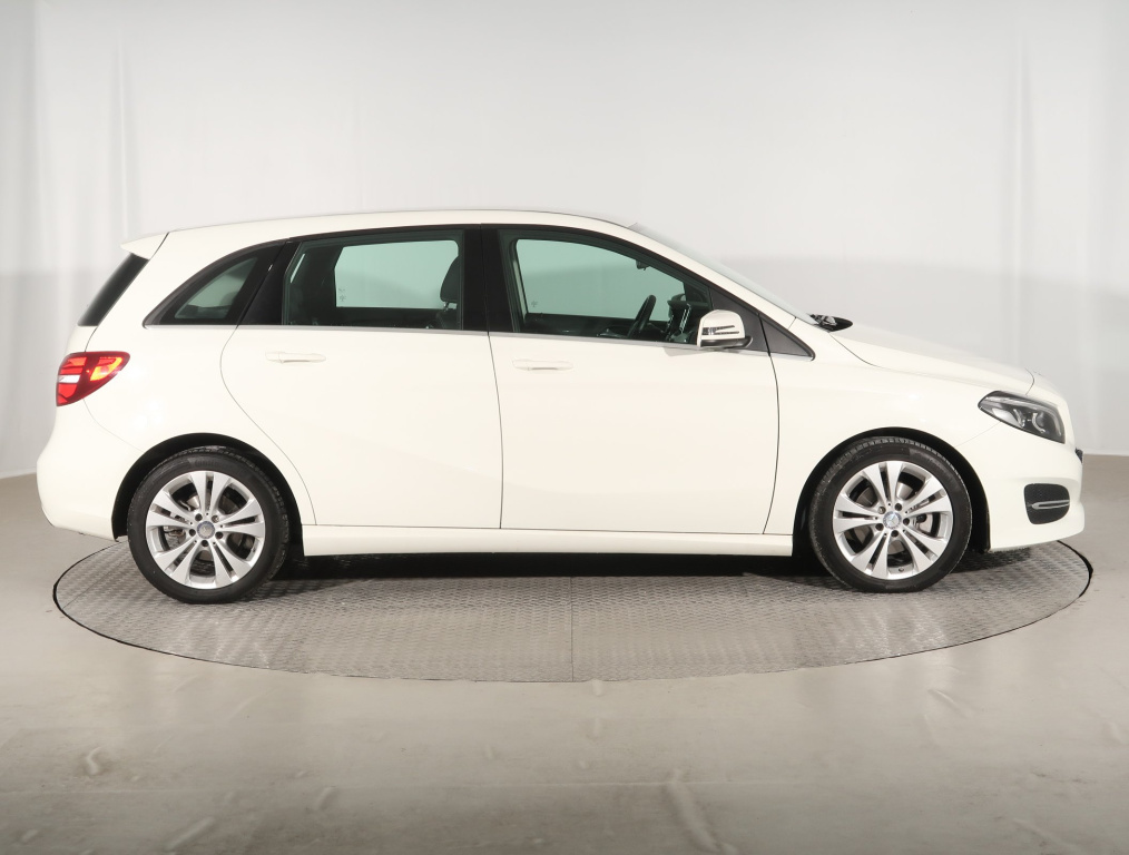 Mercedes-Benz B