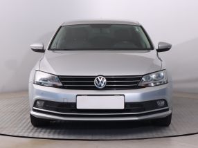 Volkswagen Jetta - 2015