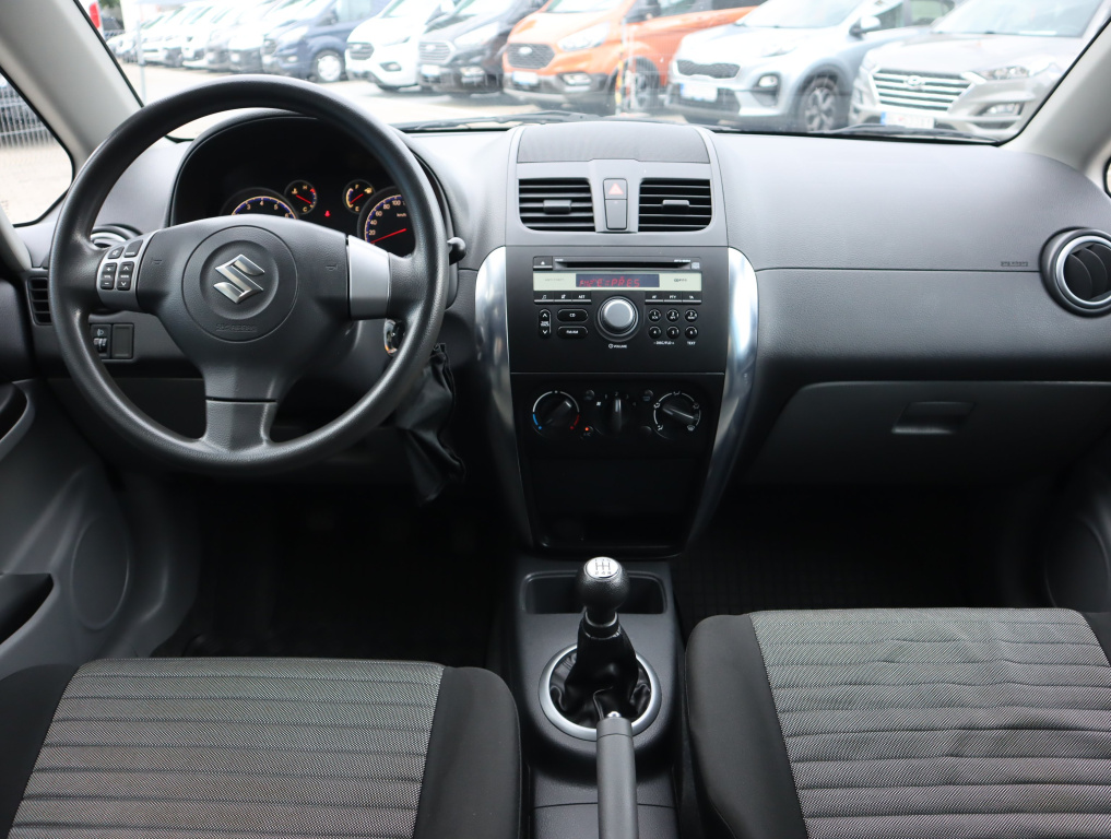 Suzuki SX4