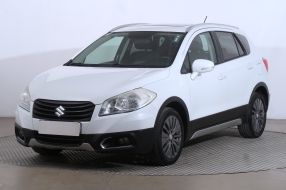 Suzuki SX4 S-Cross - 2015