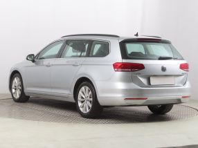 Volkswagen Passat - 2016