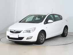 Opel Astra 2012