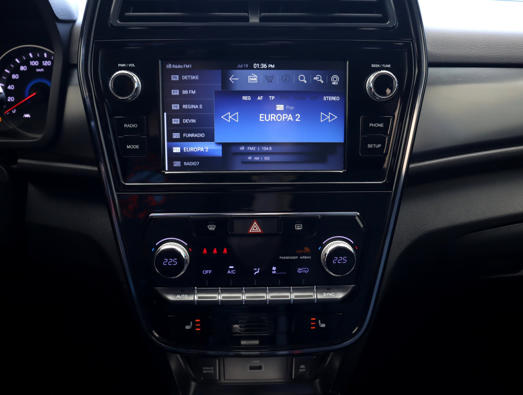 Ssang Yong Tivoli Grand