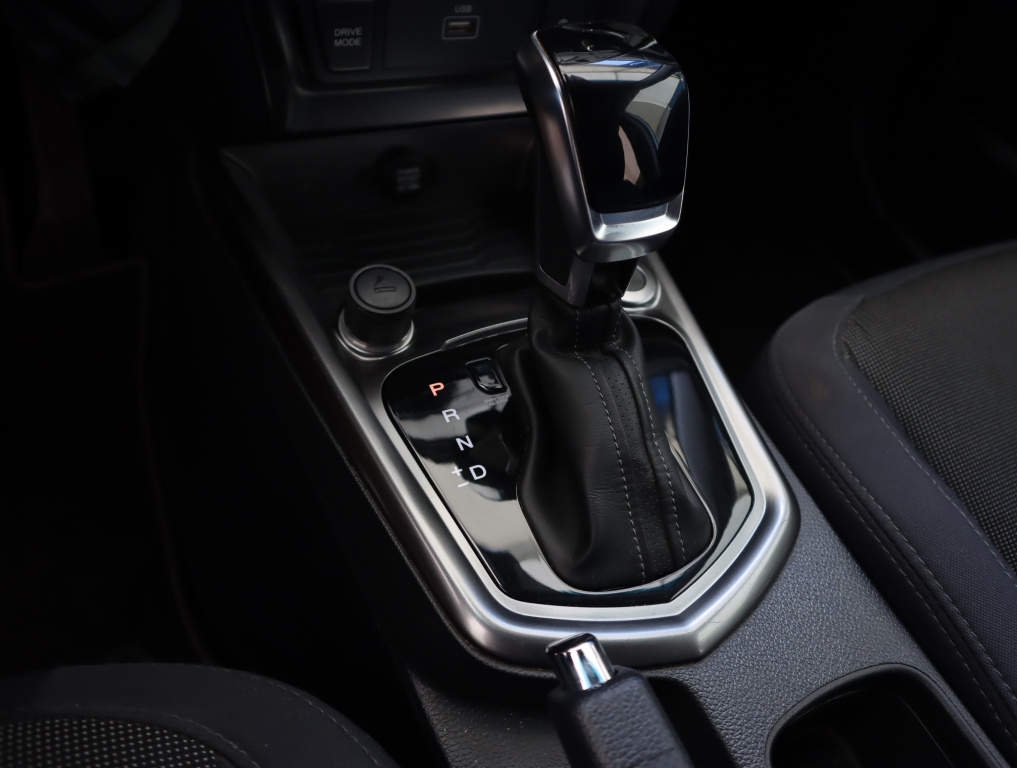 Ssang Yong Tivoli Grand