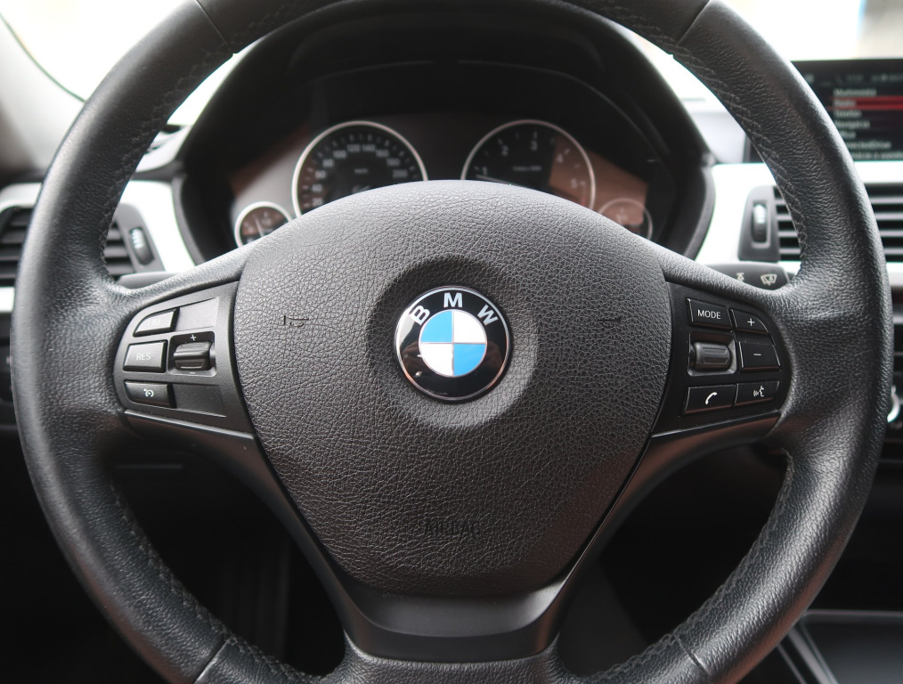 BMW 3