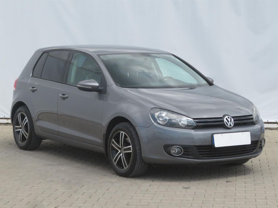 Volkswagen Golf - 2011