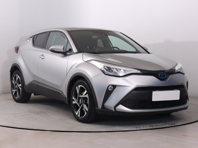 Toyota C-HR, 2023